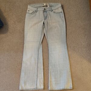 GAP Women's Straight Leg Jeans in Light Blue